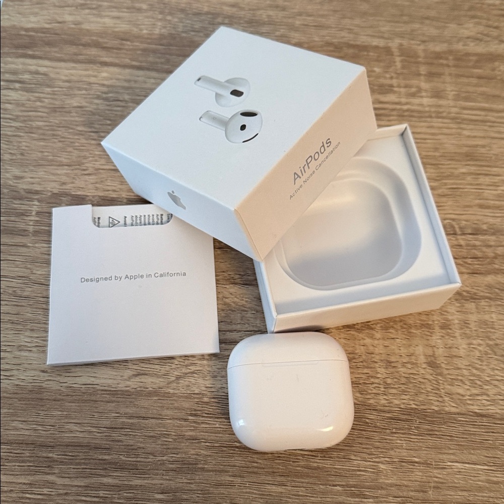 Apple AirPods 4 Active Noise Cancellation Wireless Earbuds White